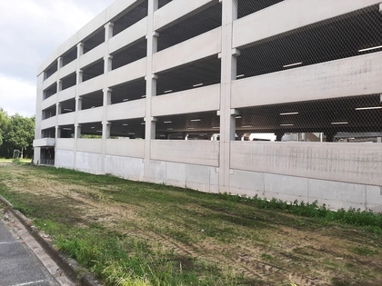 Parkeergarage, maatwerk, afgeschuinde betonen wanden, CBS Beton 6