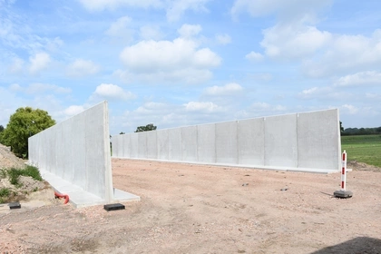 Landbouw, sleufsilo, silowanden, keerwanden, opslag, CbsBeton, Agri, SiloCouloir, Murs De Soutènment, Beton Stützwand, Agriculture, Landwirtschaft