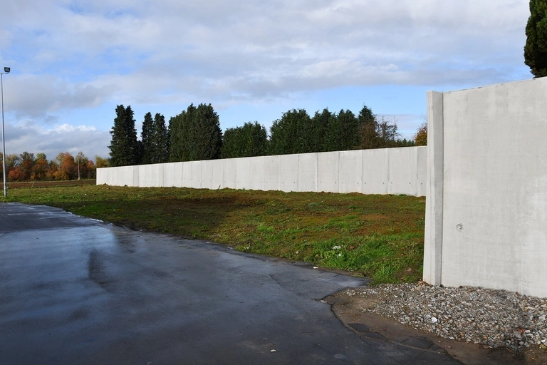 Keerwanden, betonnen wanden, CBS Beton, grondwerken, parking 1